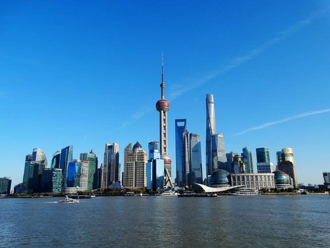 虚实融合、内容出海，意昂4如何定义下一代娱乐公司？